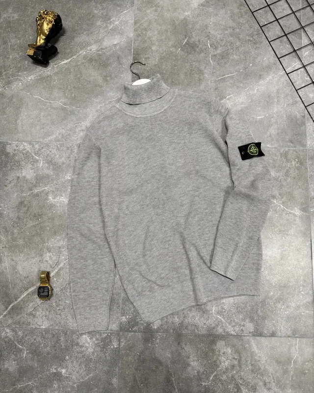 Светр Stone Island — головне фото товару