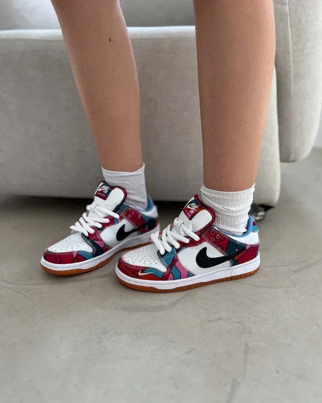 Nike Nk dunk — головне фото товару