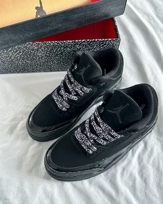 Nike Air Jordan 3 Retro 'Black Cat' 2025 CT8532-001 — головне фото товару