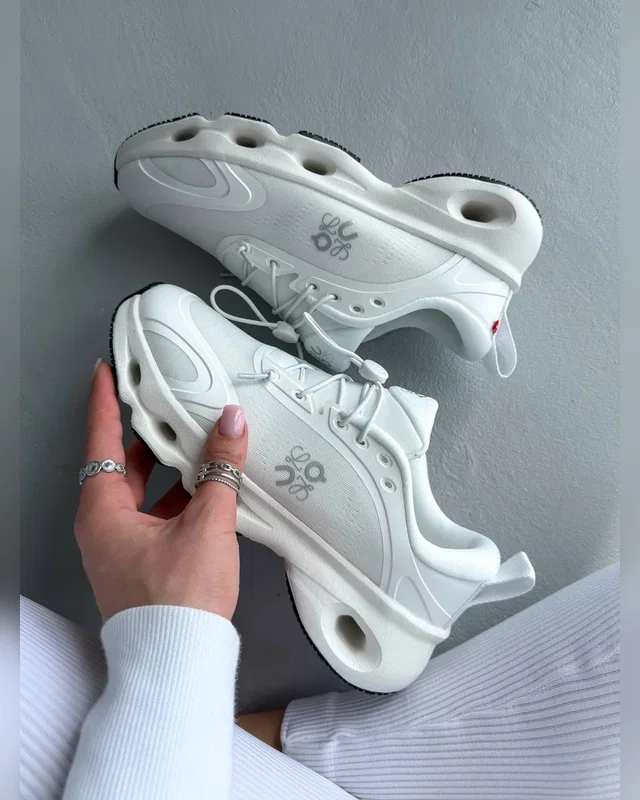 Loewe On Cloudsolo x Loewe White — головне фото товару