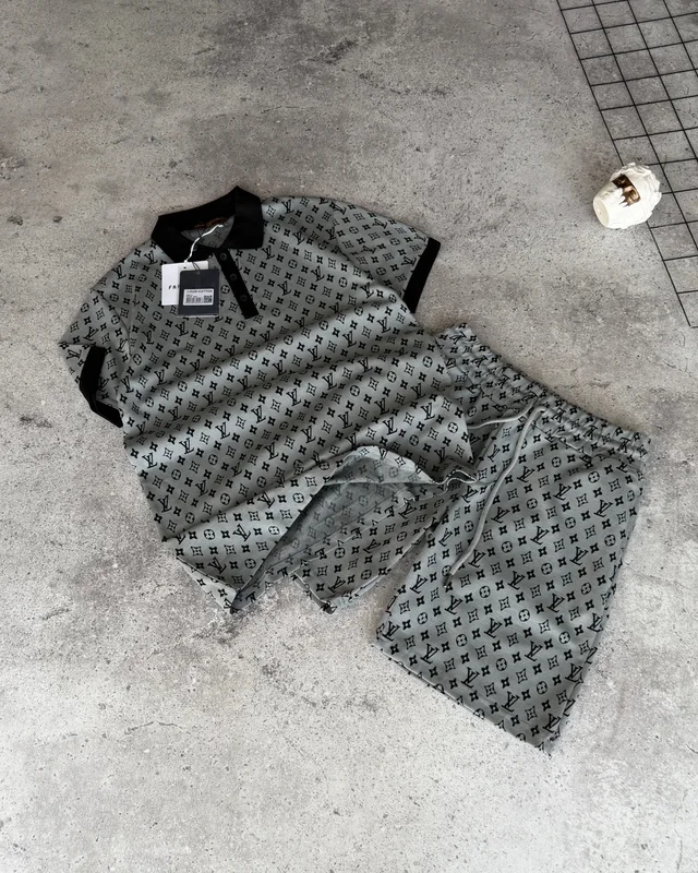 Комплект Louis Vuitton — головне фото товару