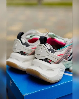 Adidas Vento XLG • White Grey Pink • — головне фото товару