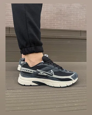 Nike INITIATOR black white — головне фото товару