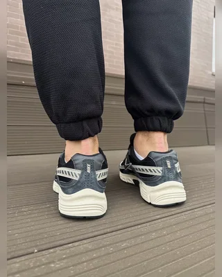 Nike INITIATOR black white — головне фото товару