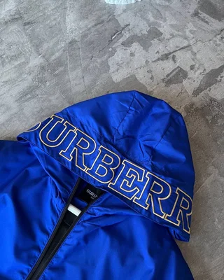 Куртка Burberry — головне фото товару