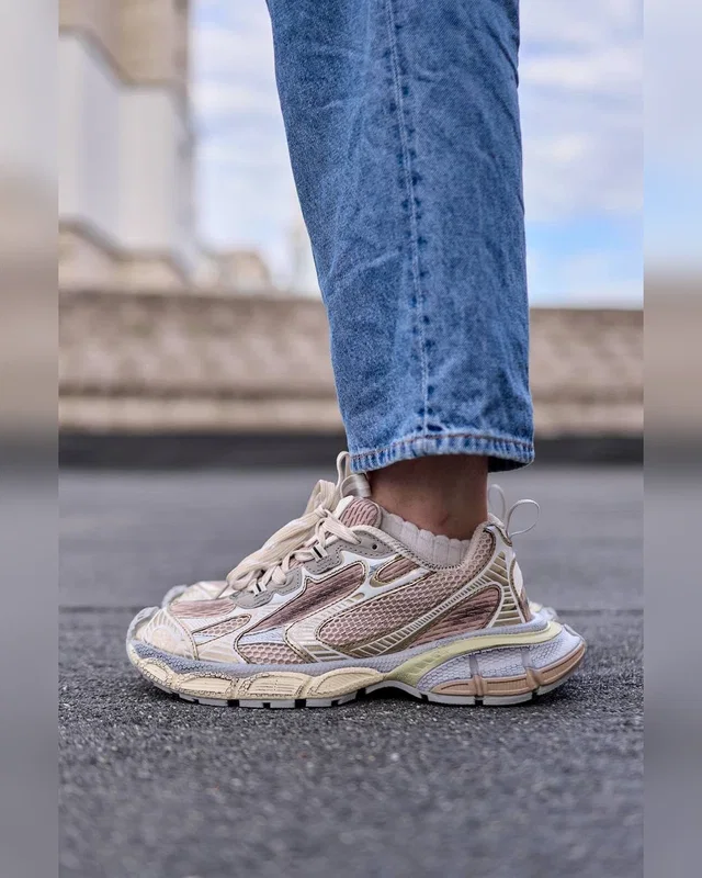 Balenciaga 3 XL Dirty Beige — головне фото товару