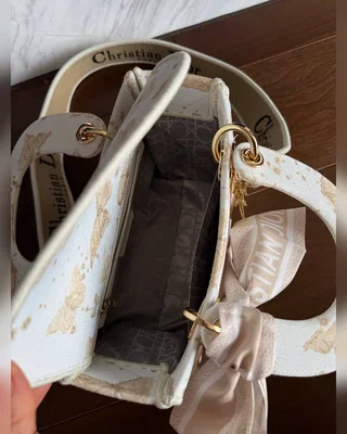 Dior Christian Dior Medium Lady D Lite Bag Yellow [оригінальна коробка] 25 х 21 х 9 — головне фото товару