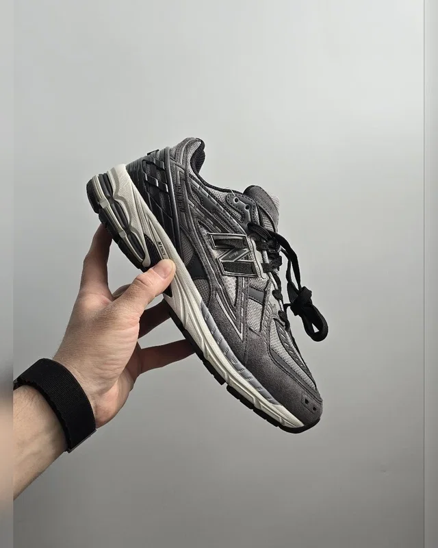 New Balance 1906U • Grey • — головне фото товару