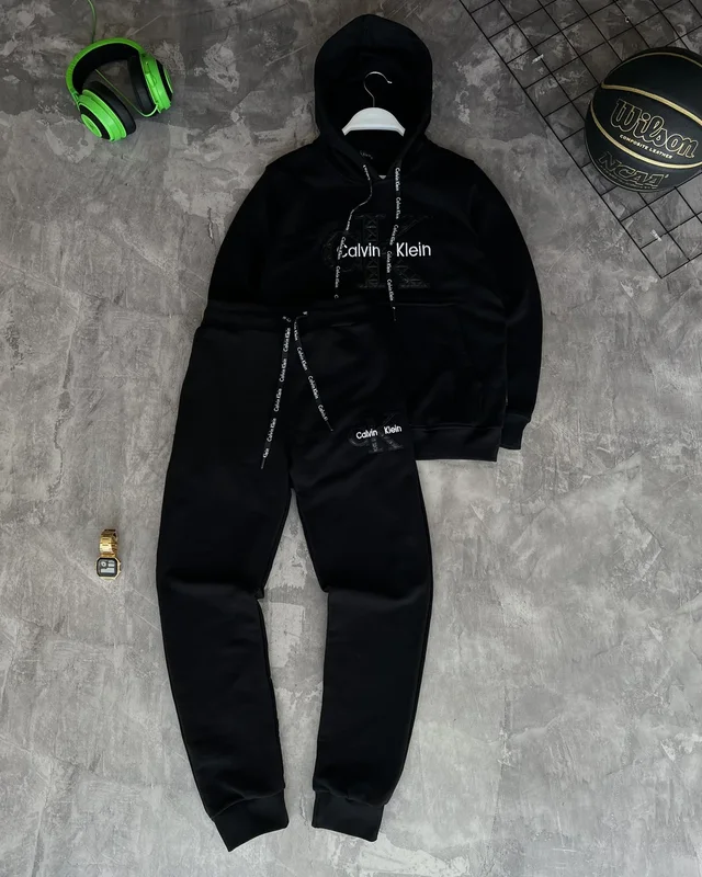 Костюм Calvin Klein — головне фото товару