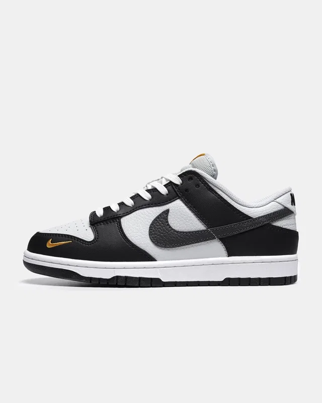 Nike Dunk Low Black Total Orange Mini Swoosh — головне фото товару