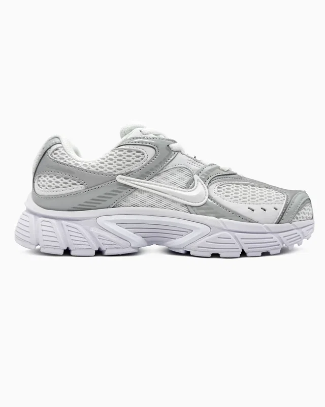 Nike V5 RNR White/Silver — головне фото товару