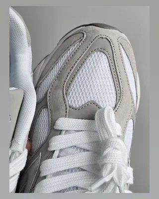 New Balance 9060 • Light Grey White • — головне фото товару