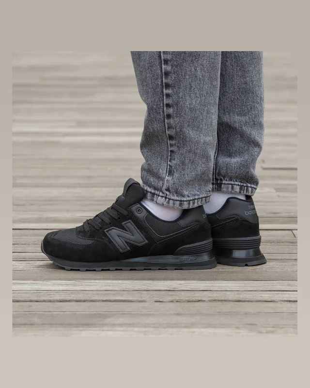 New Balance 574 All Black — головне фото товару