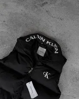 Жилет Calvin Klein — головне фото товару