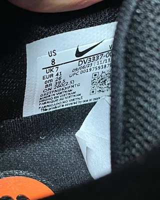 Nike Air Max DN 'Black Metallic Grey' Nike DV3337 006 — головне фото товару