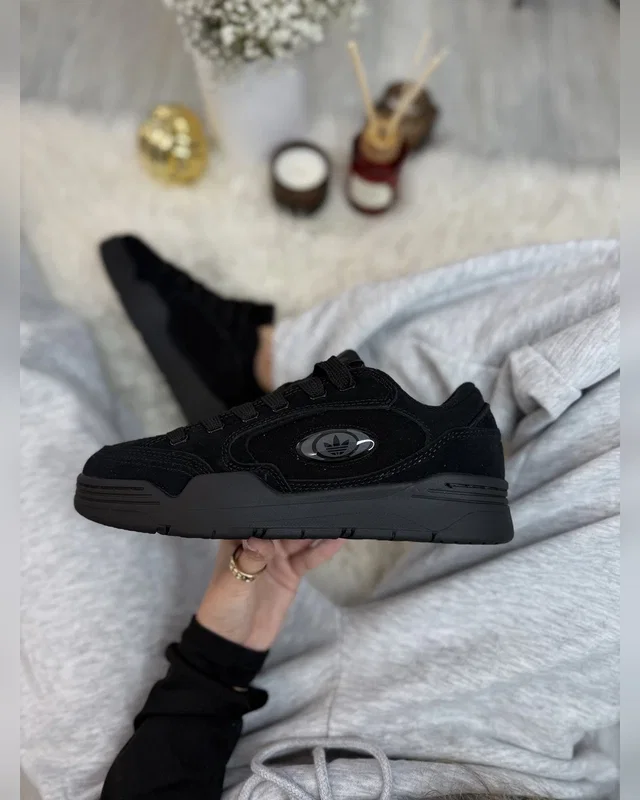 Adidas ADI2000 all black — головне фото товару