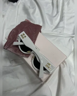Miu Miu SALE0700 — головне фото товару