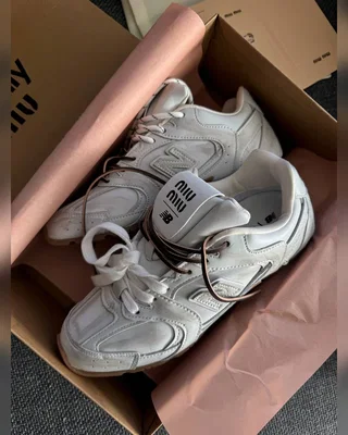 Miu Miu NB x Miu White Vintage — головне фото товару