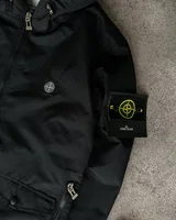 Куртка Stone Island — головне фото товару
