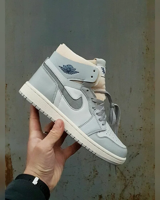 Nike Air Jordan 1 High Zoom Air CMFT London •Grey• — головне фото товару