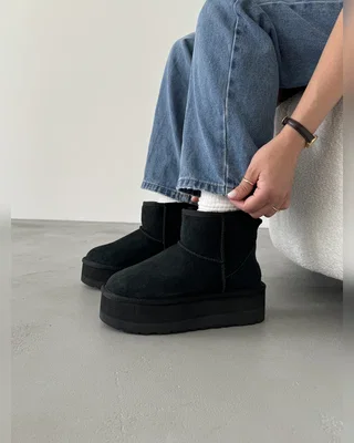 UGG Classic Mini Platform XL Black — головне фото товару