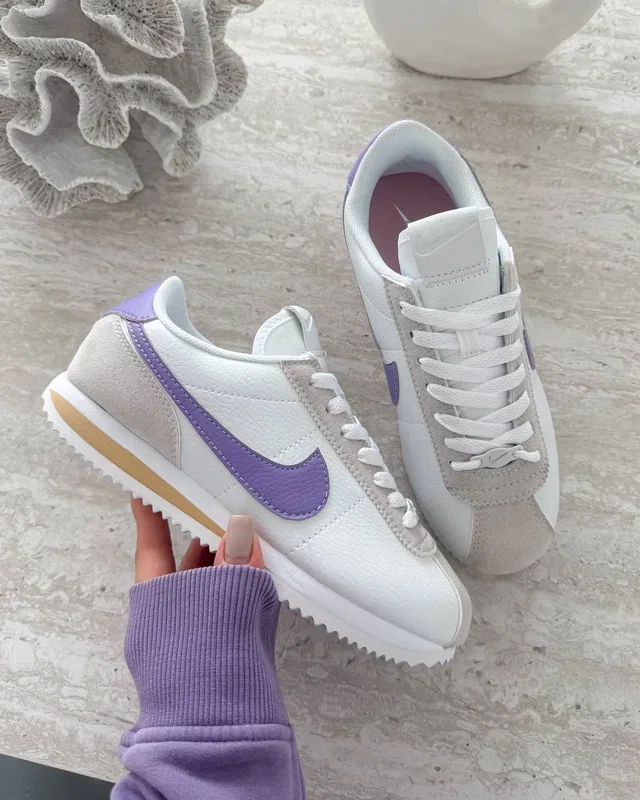 Nike Cortez White/Violet — головне фото товару