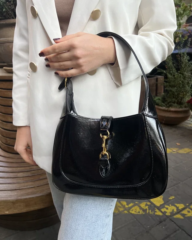 Gucci Jackie — головне фото товару