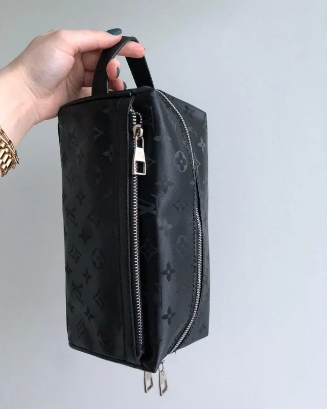 Сумка Louis Vuitton — головне фото товару