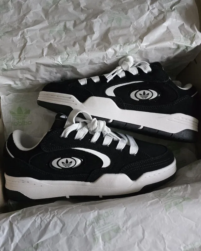 Adidas Adi2000 X Black White — головне фото товару
