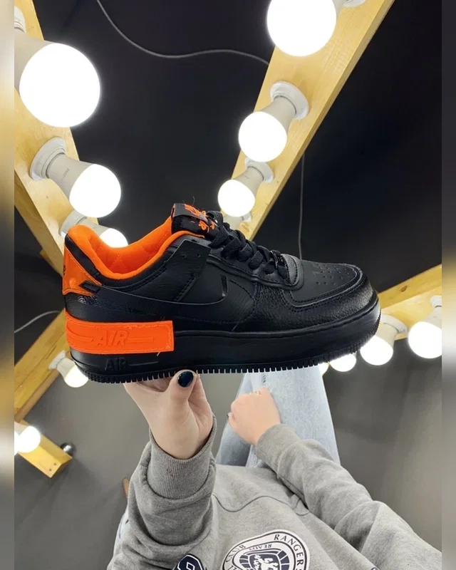 Nike Shadow — головне фото товару