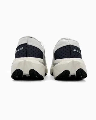 New Balance SC Elite V4 White Black — головне фото товару