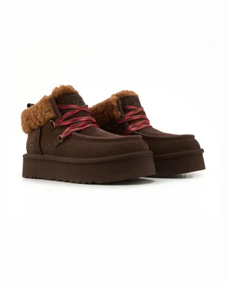 UGG Funkarra Cabin Cuff Brown — головне фото товару