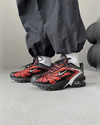 Nike Skepta Red Black — головне фото товару