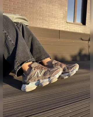 New Balance 9060 brown white — головне фото товару