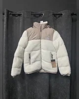 The North Face Зимова Куртка Teddi жіноча бежева — головне фото товару