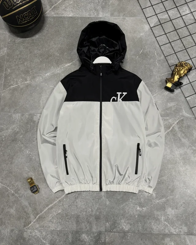 Куртка Calvin Klein — головне фото товару