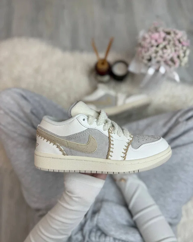 Nike 1 Low white beige premium — головне фото товару