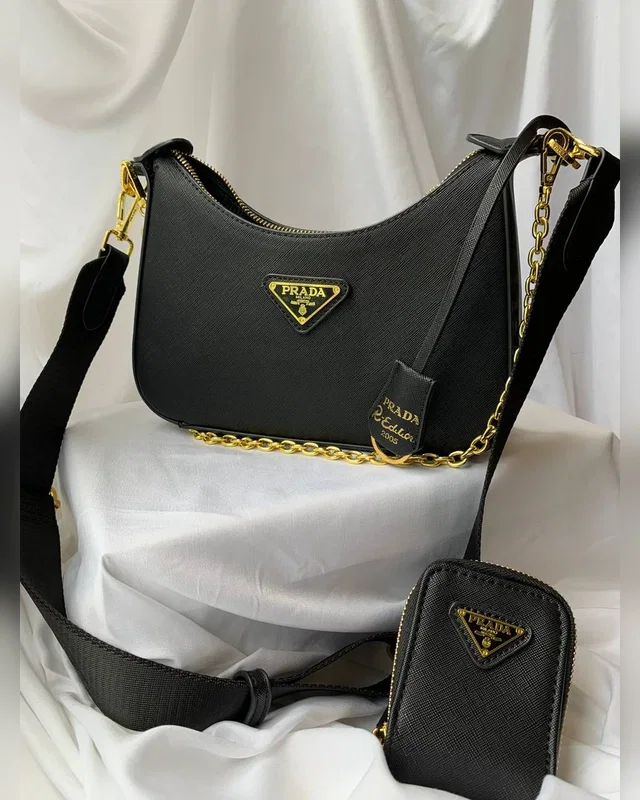 Кросівки Prada — головне фото товару