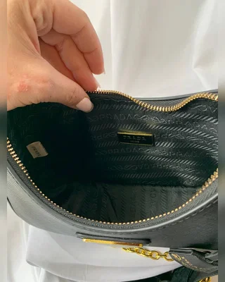 Кросівки Prada — головне фото товару