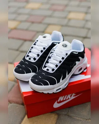Nike Air Max TN • White Black • — головне фото товару