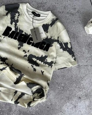 Футболка Balenciaga — головне фото товару