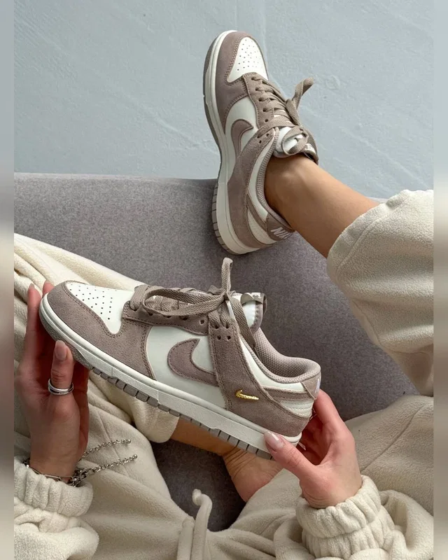 Nike DUNK LOW Sail Beige — головне фото товару