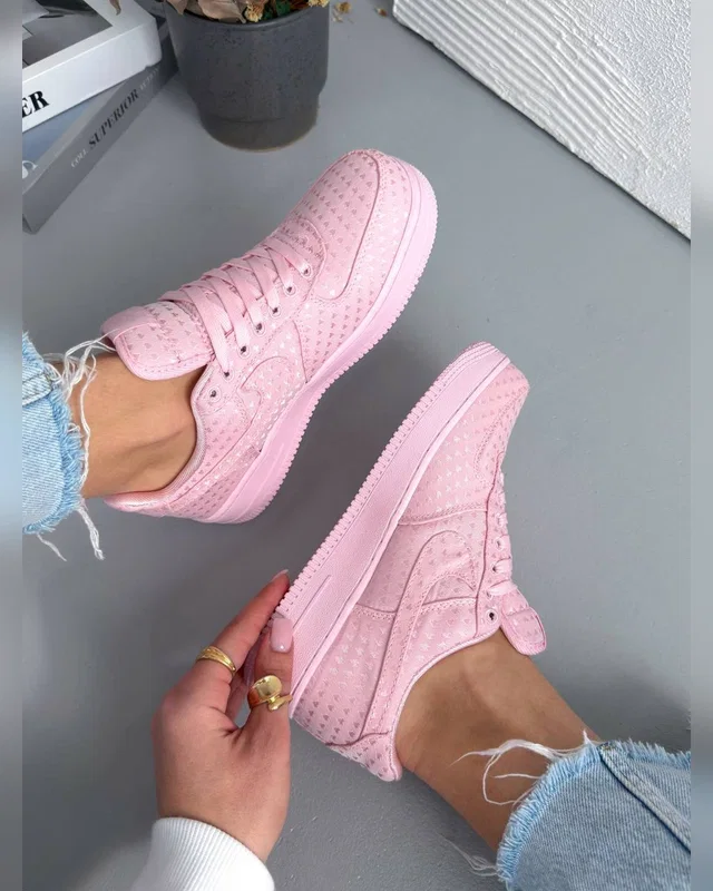 Nike Low Valentine`s Day Pink — головне фото товару