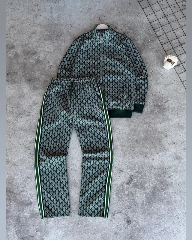 Костюм Lacoste — головне фото товару