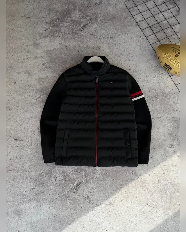 Куртка Tommy Hilfiger — головне фото товару
