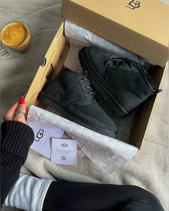 UGG Neumel Black — головне фото товару