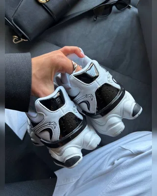New Balance 9060R Black White — головне фото товару