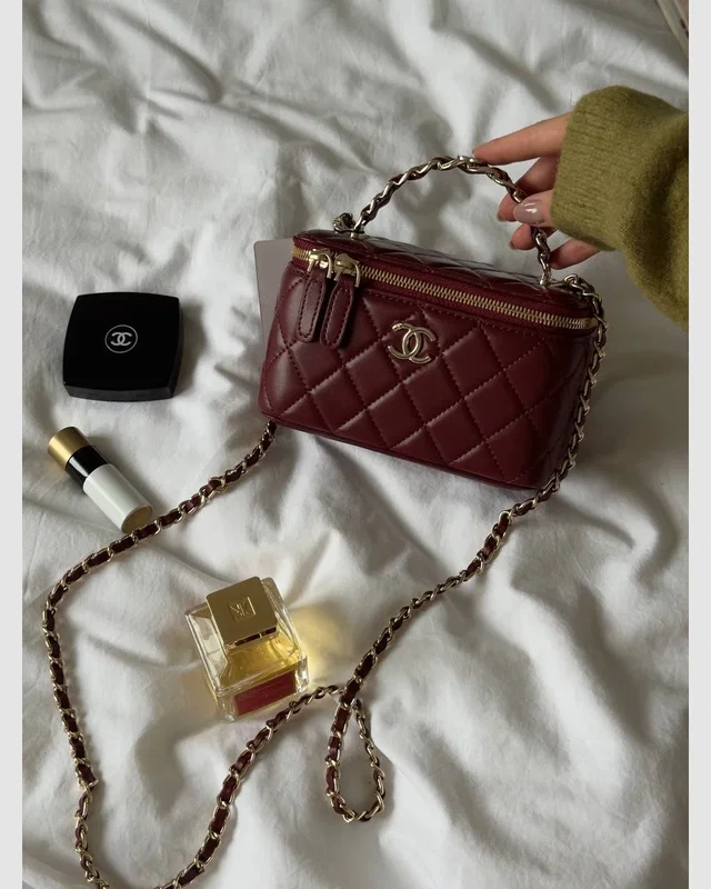 Chanel Classic Burgundy Lambskin Pearl Crush Vanity Bag Gold 17 х 11 х 8 — головне фото товару