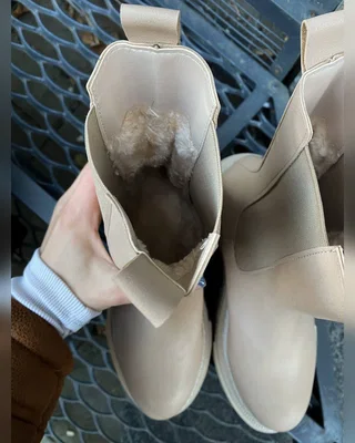 McQueen Beige Fur — головне фото товару