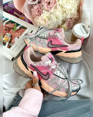 Nike V2K Runtekk Pink — головне фото товару